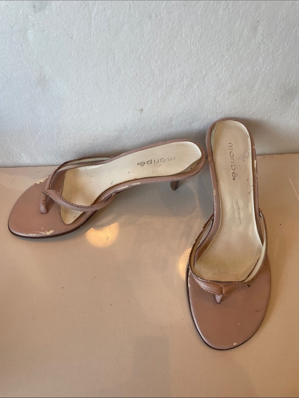 Maripe celeste leather upper Women's Blush Pink Thong Heel Sandals size 8 1/2 M